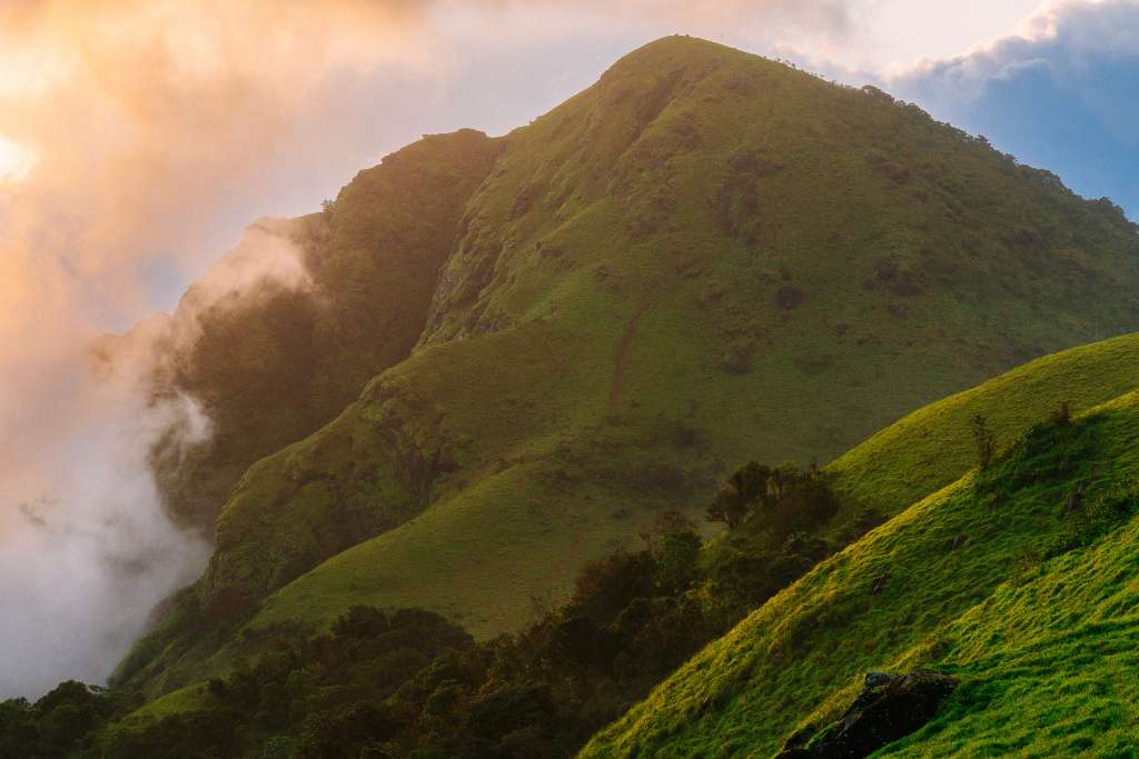 Balekundh Sunset Trek Img