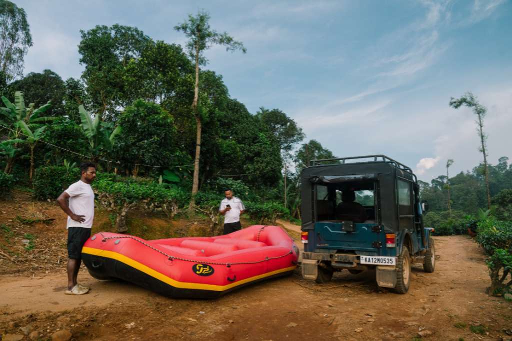 White Water River Rafting Img