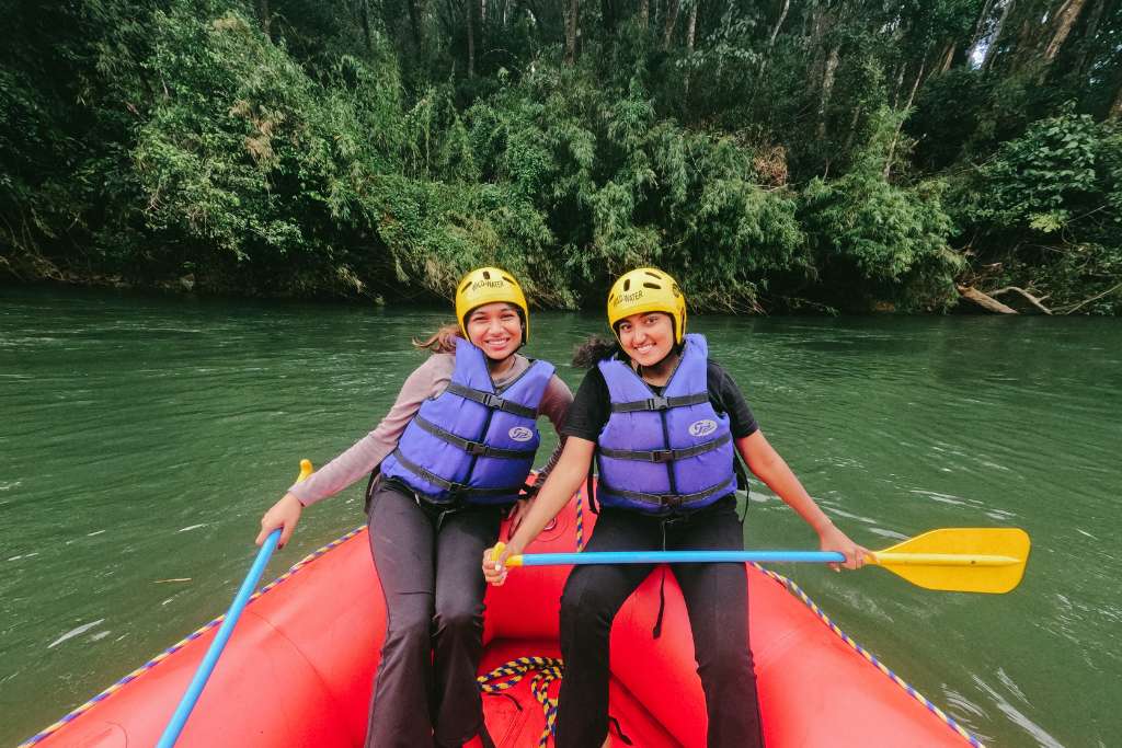 White Water River Rafting Img